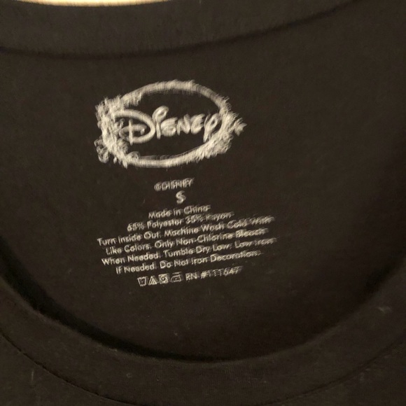 Beauty and the beast t shirt - Picture 3 of 4